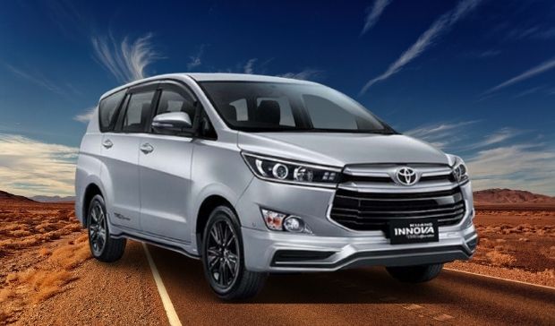 innova car rental in Delhi